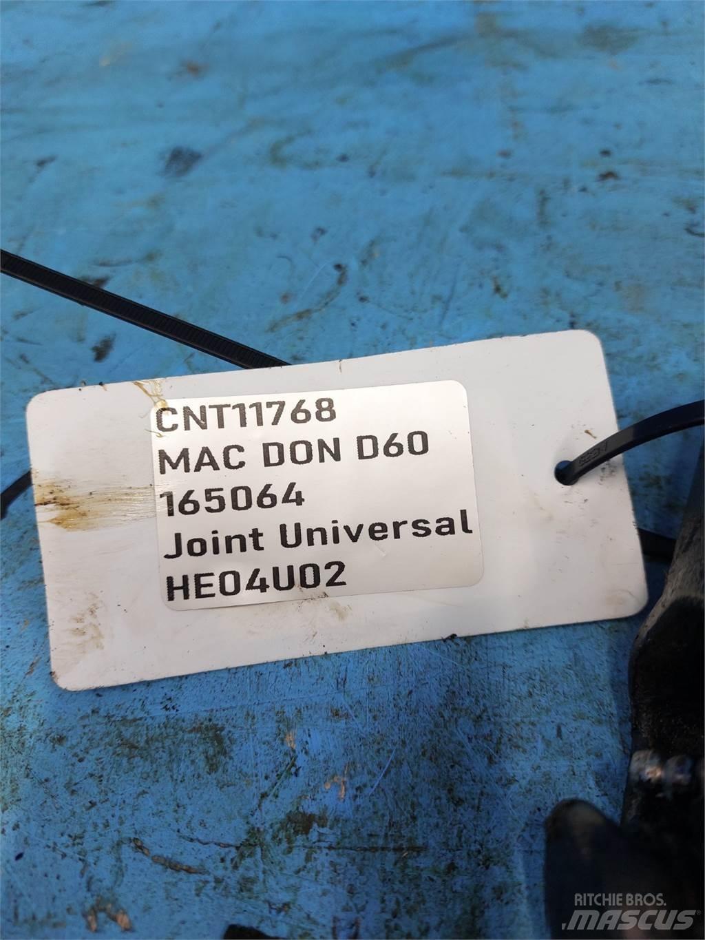 MacDon D60 Derliaus nuėmimo kombainų priedai