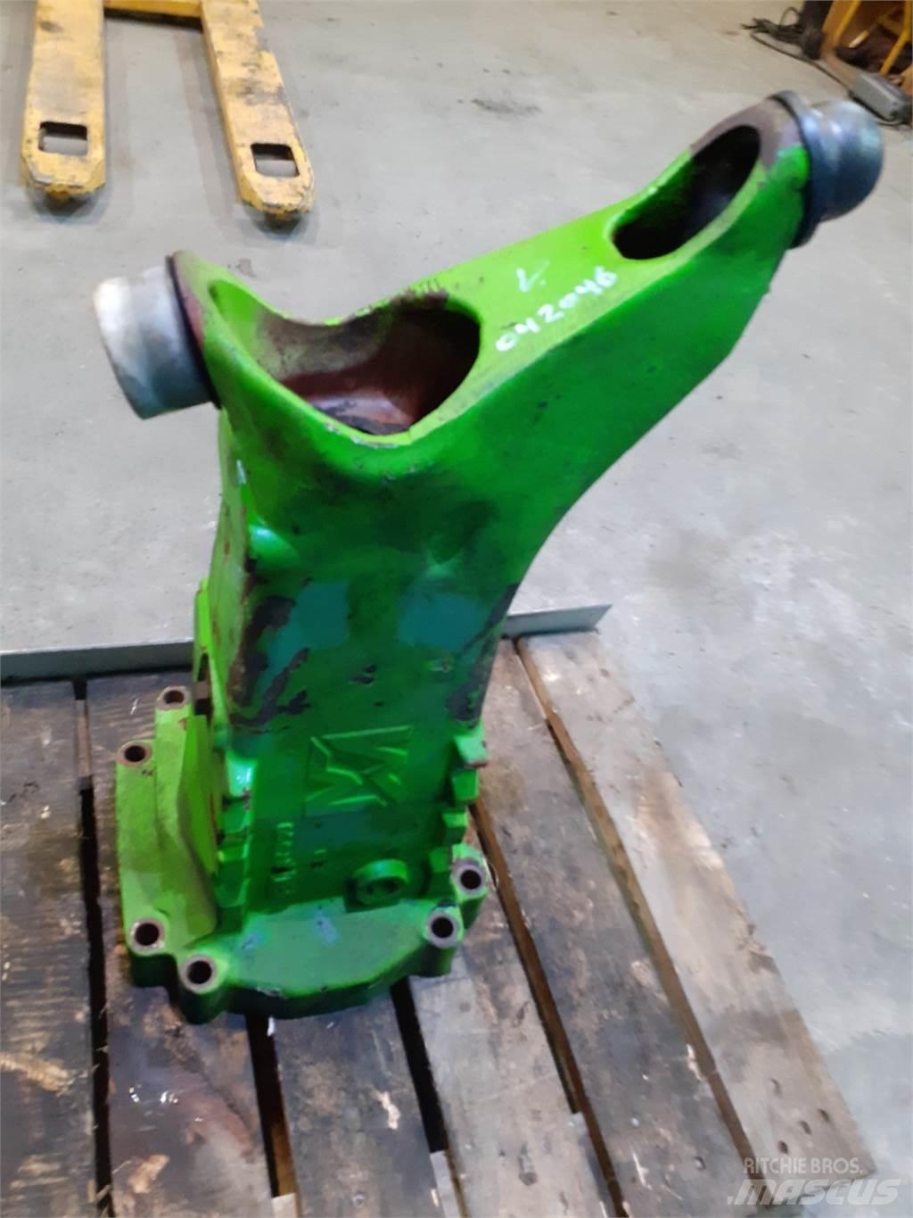 Merlo 28.7 Ašys