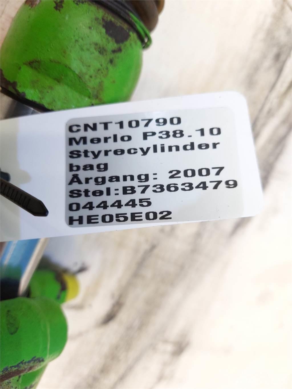Merlo P38.10 Hidraulikos įrenginiai