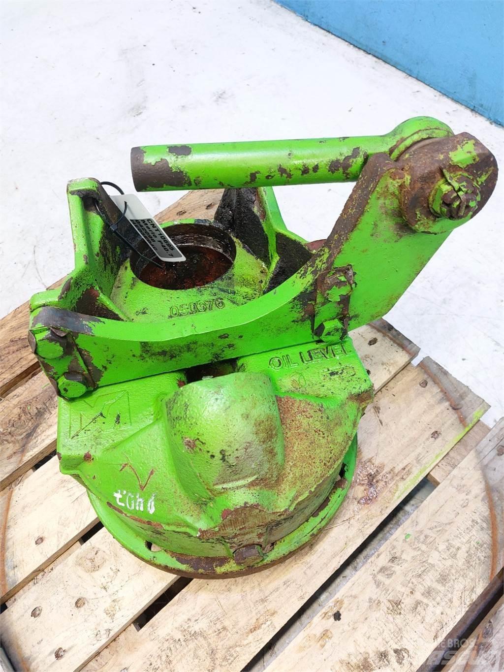 Merlo P40.7 Ašys
