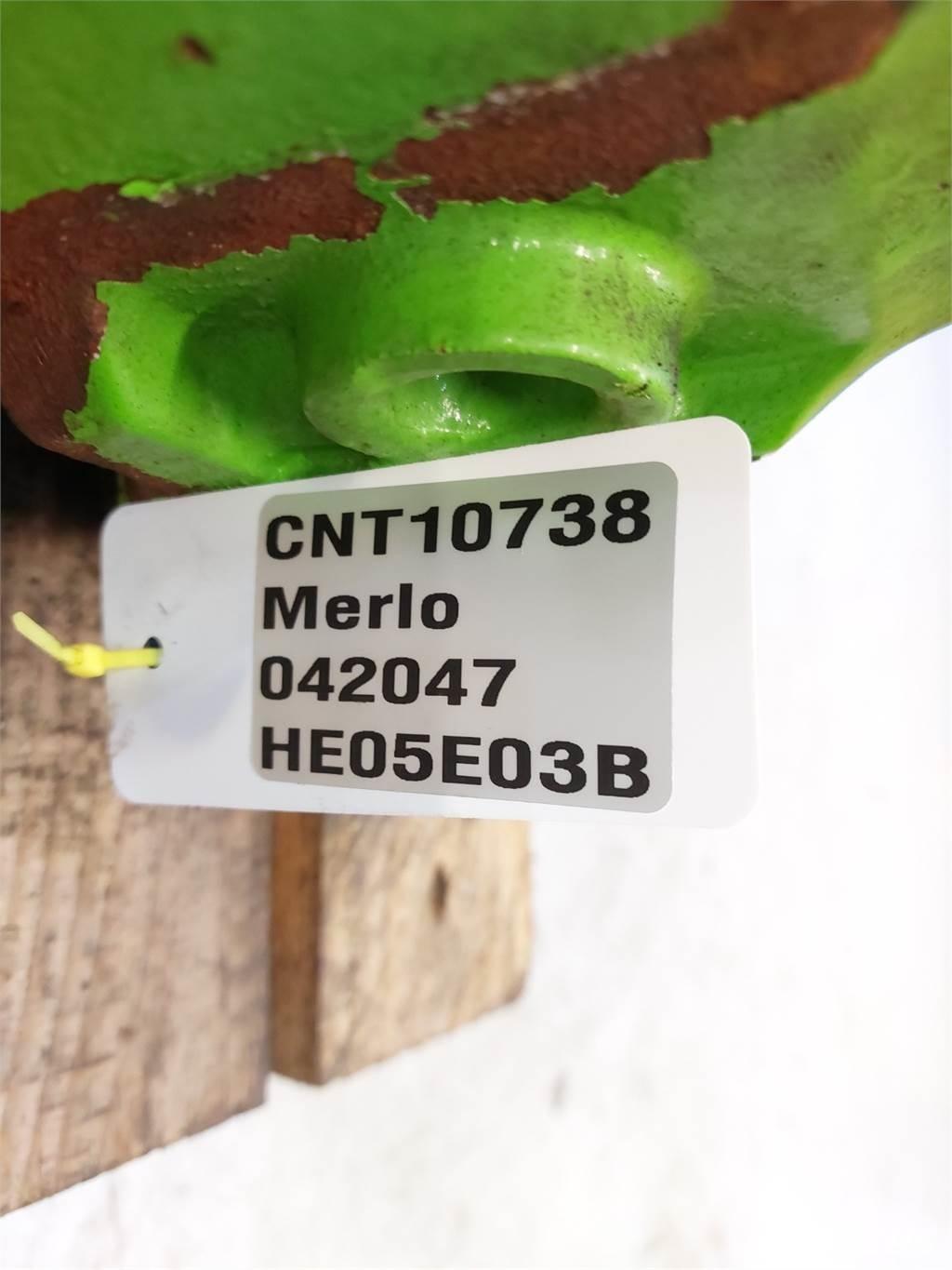 Merlo P41.7 Ašys
