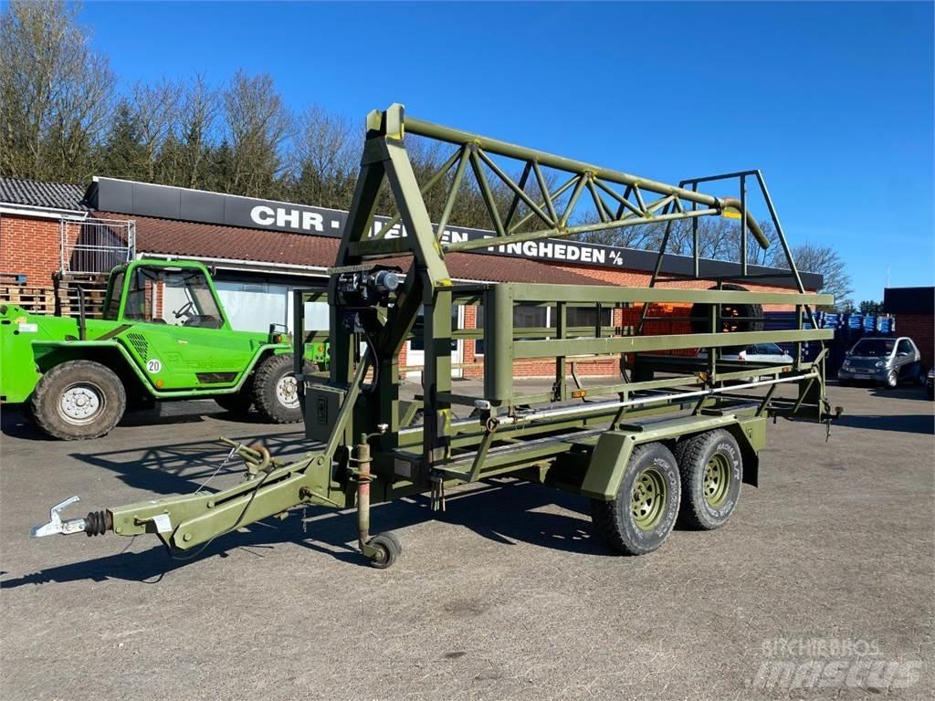  Militær vogn Kitos priekabos