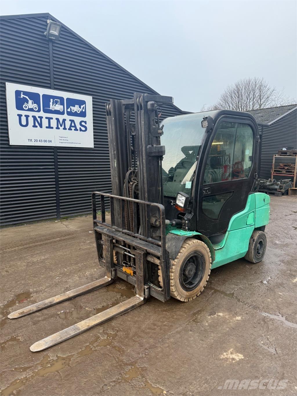 Mitsubishi FD35 Dyzeliniai krautuvai