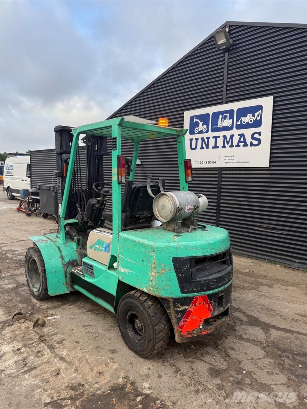 Mitsubishi FG35 LPG (dujiniai) krautuvai