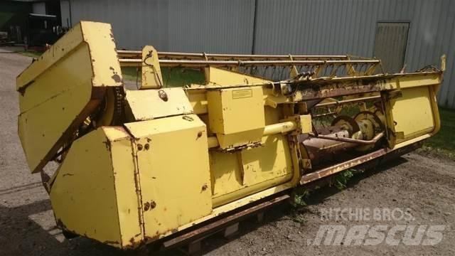 New Holland 15 Derliaus nuėmimo kombainų priedai