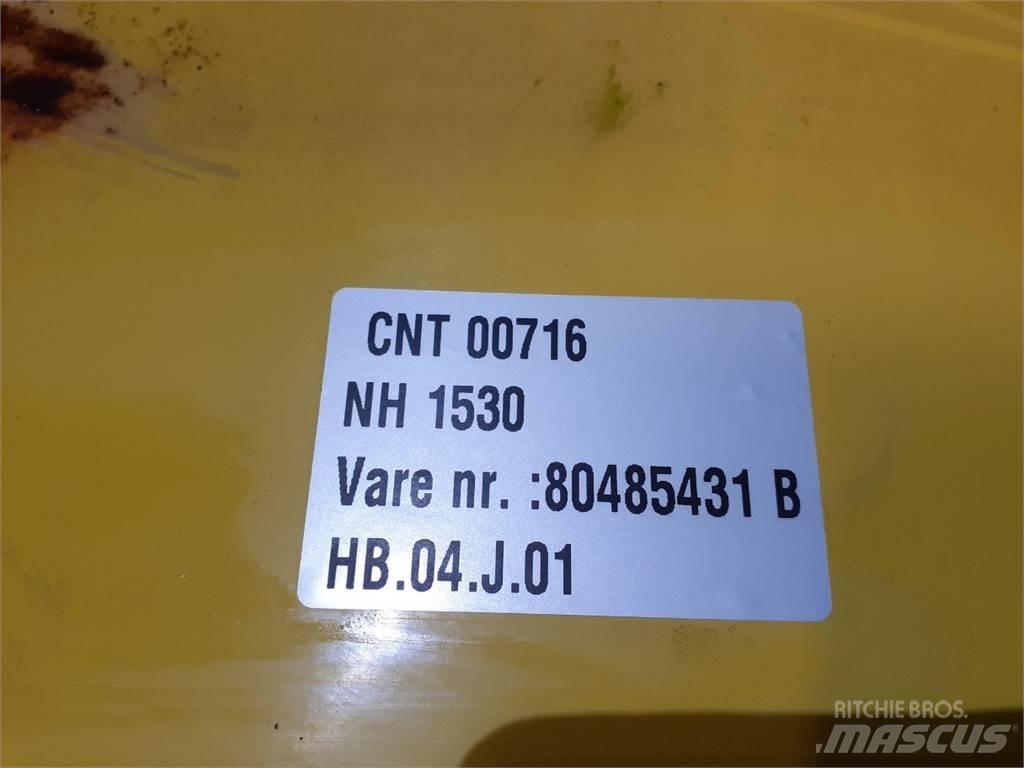 New Holland 1530 Smėlio ir druskos barstytuvai