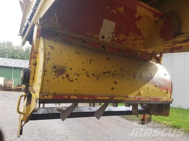 New Holland 1550 Derliaus nuėmimo kombainų priedai