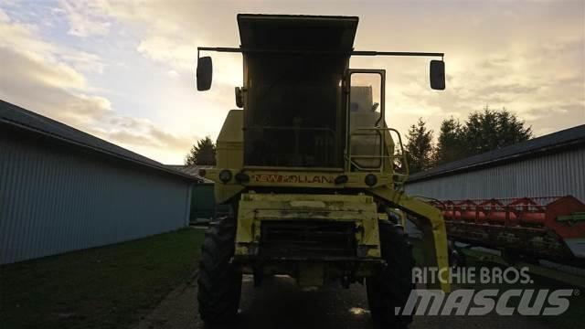 New Holland 1550 Derliaus nuėmimo kombainai