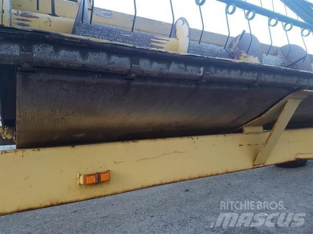 New Holland 24 Derliaus nuėmimo kombainų priedai