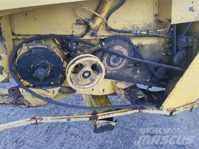 New Holland 24 Derliaus nuėmimo kombainų priedai