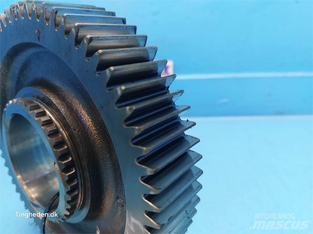 New Holland 6640 Transmisijos