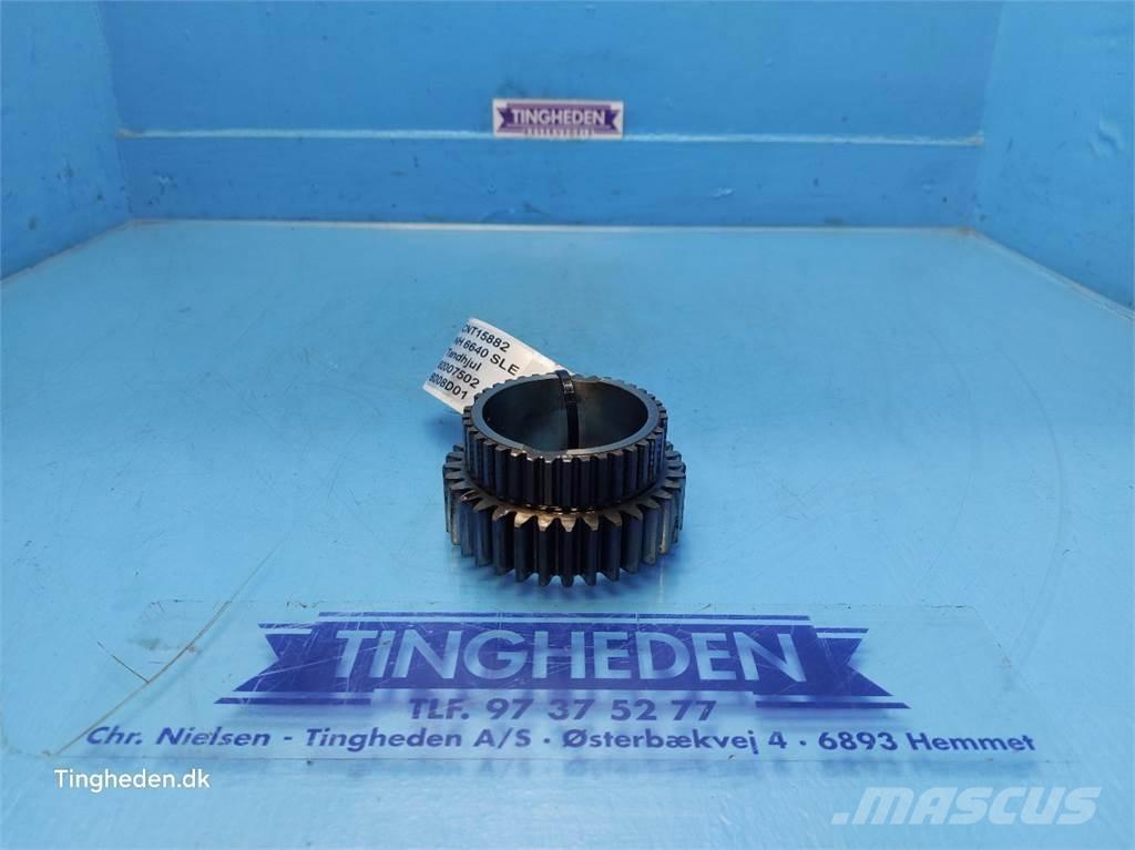 New Holland 6640 Transmisijos