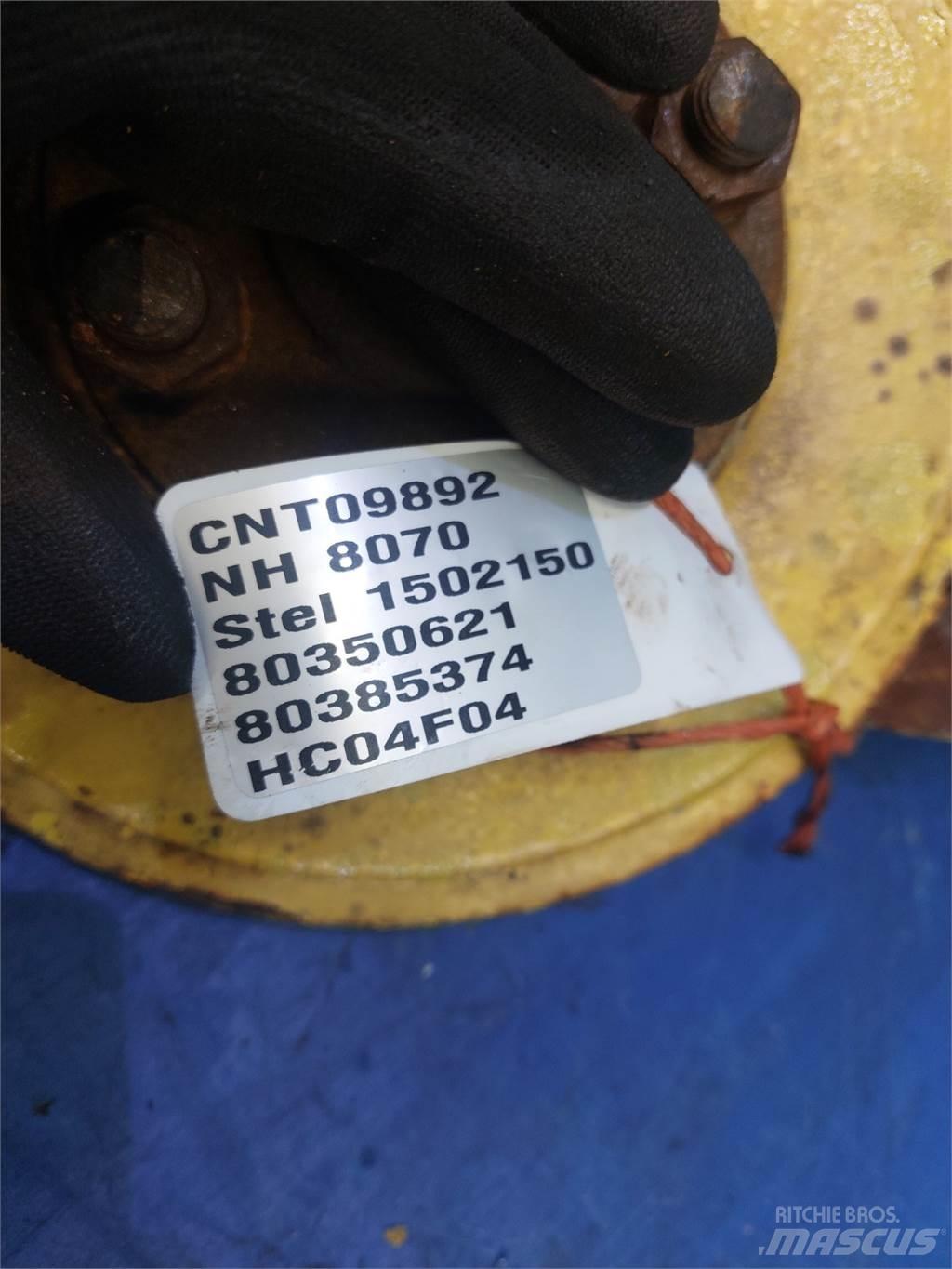 New Holland 8070 Derliaus nuėmimo kombainų priedai