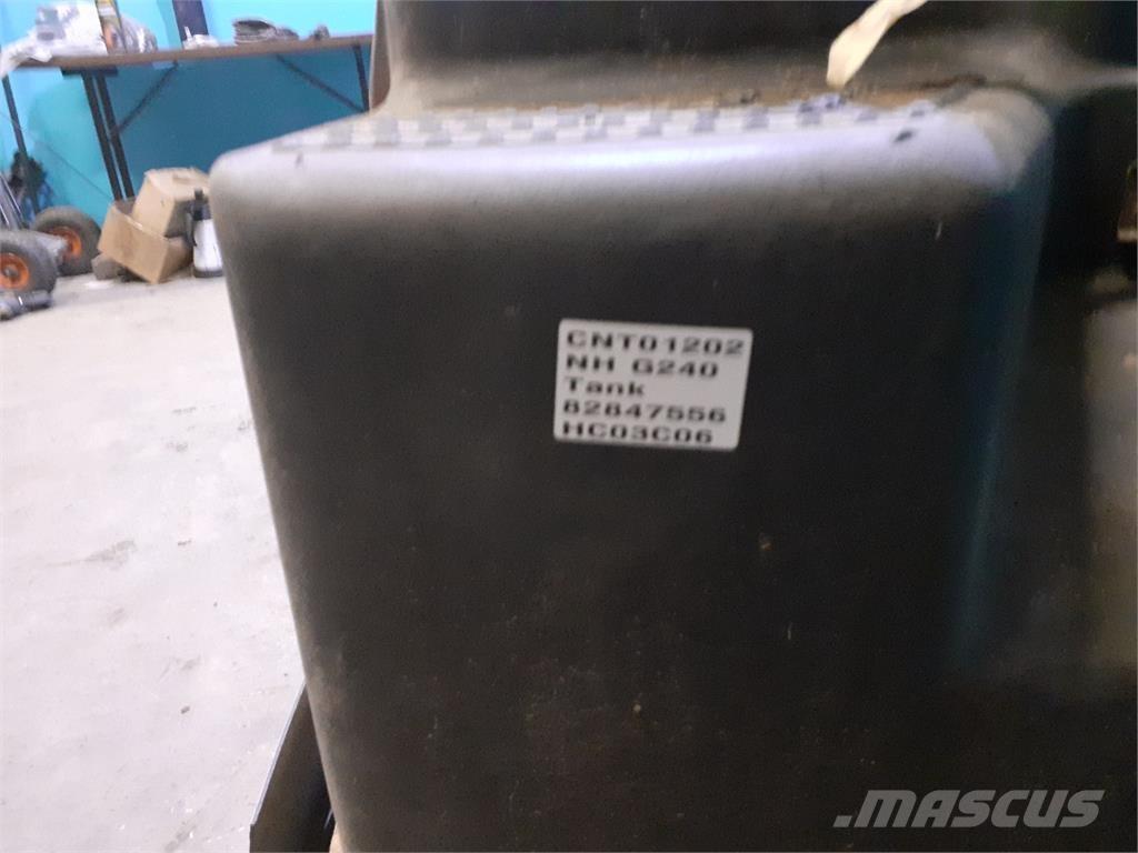 New Holland G240 Kiti naudoti traktorių priedai