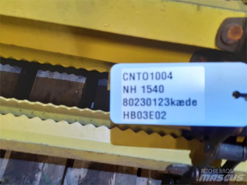 New Holland M140 Derliaus nuėmimo kombainų priedai