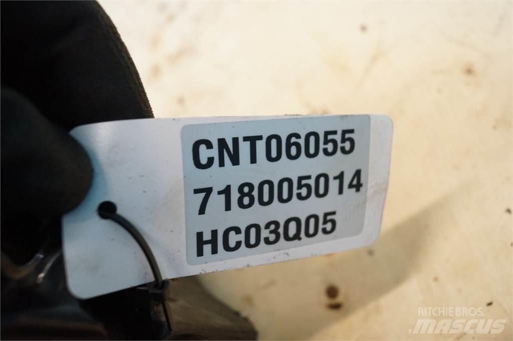New Holland T7 Kiti naudoti traktorių priedai