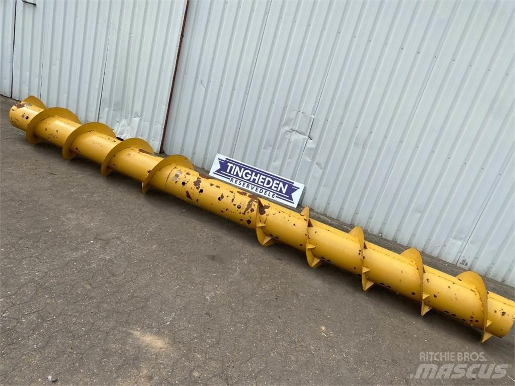 New Holland TF46 Derliaus nuėmimo kombainų priedai