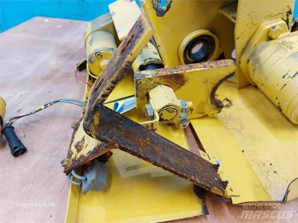 New Holland TF46 Derliaus nuėmimo kombainų priedai