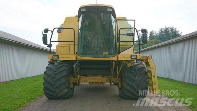 New Holland TF78 Derliaus nuėmimo kombainai