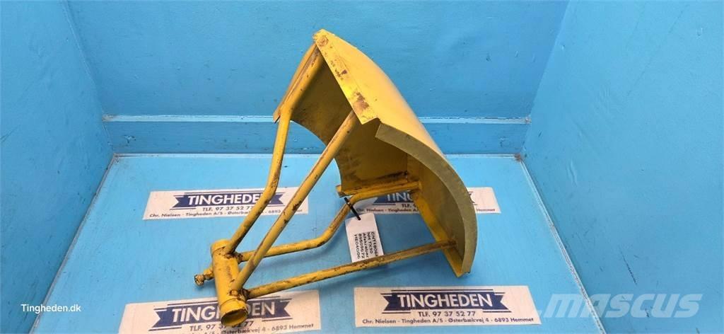 New Holland TX30 Radiatoriai