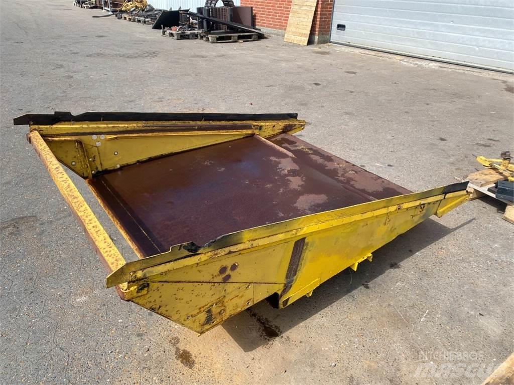 New Holland TX34 Smėlio ir druskos barstytuvai