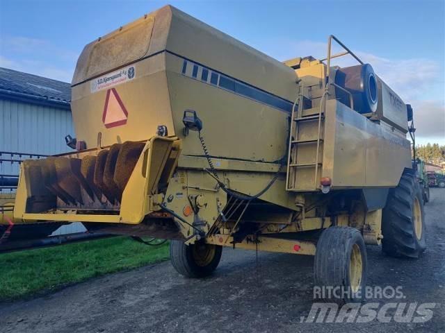 New Holland TX65 Derliaus nuėmimo kombainai