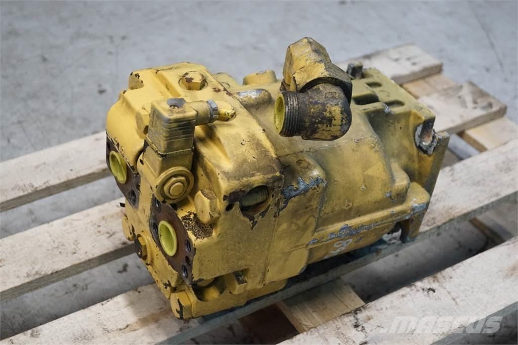 New Holland TX68 Hidraulikos įrenginiai