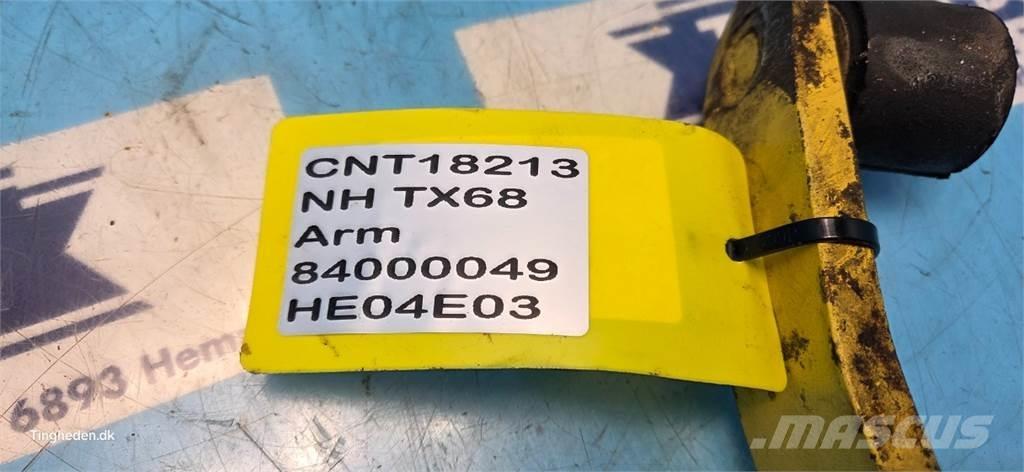 New Holland TX68 Smėlio ir druskos barstytuvai