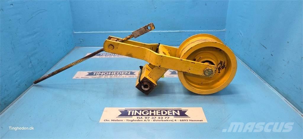 New Holland TX68 Smėlio ir druskos barstytuvai