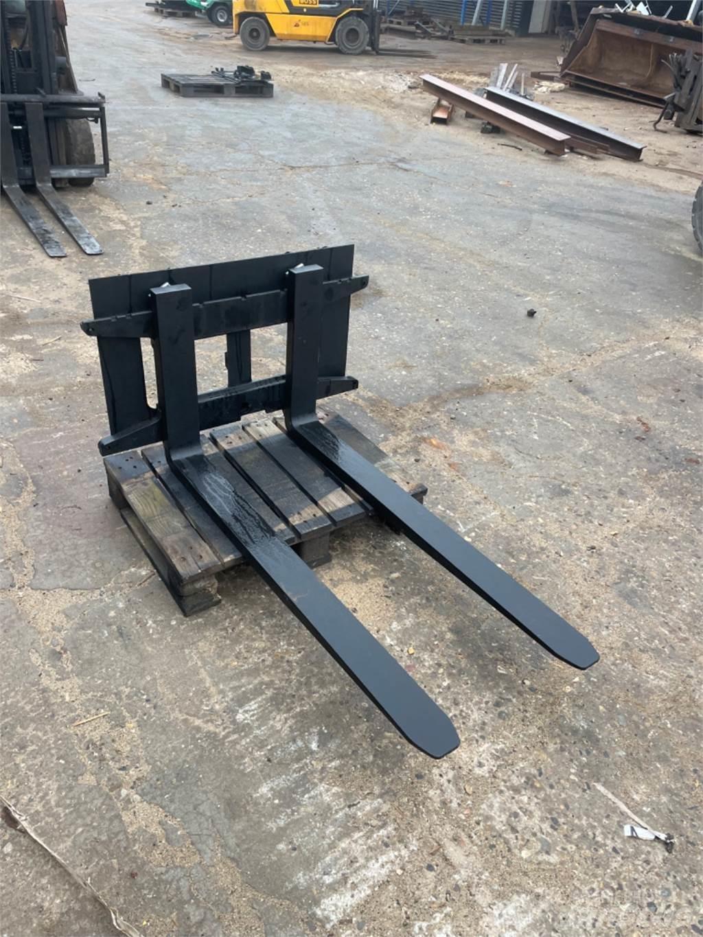 Thaler 2500kg Mini krautuvai