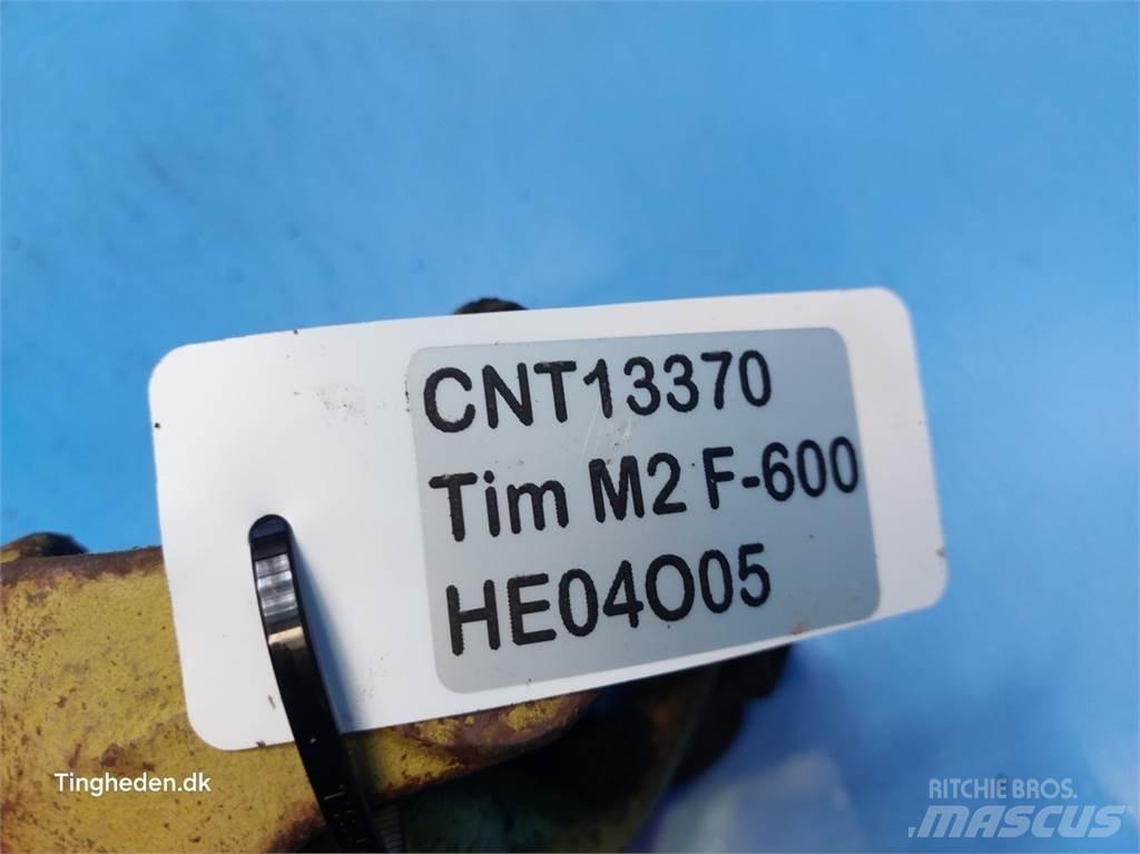 Tim M2 F-600 Runkelių kombainai