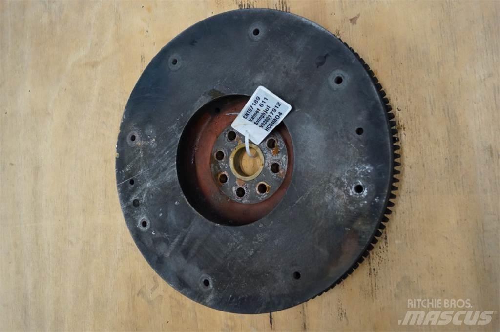 Valmet 611 Varikliai
