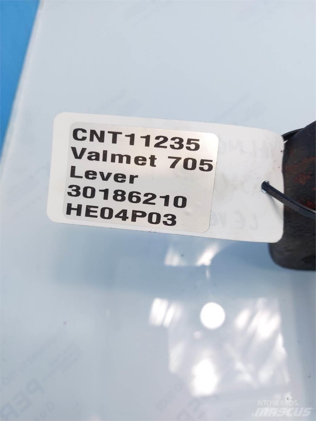Valmet 705 Kiti naudoti traktorių priedai
