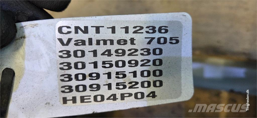 Valmet 705 Kiti naudoti traktorių priedai