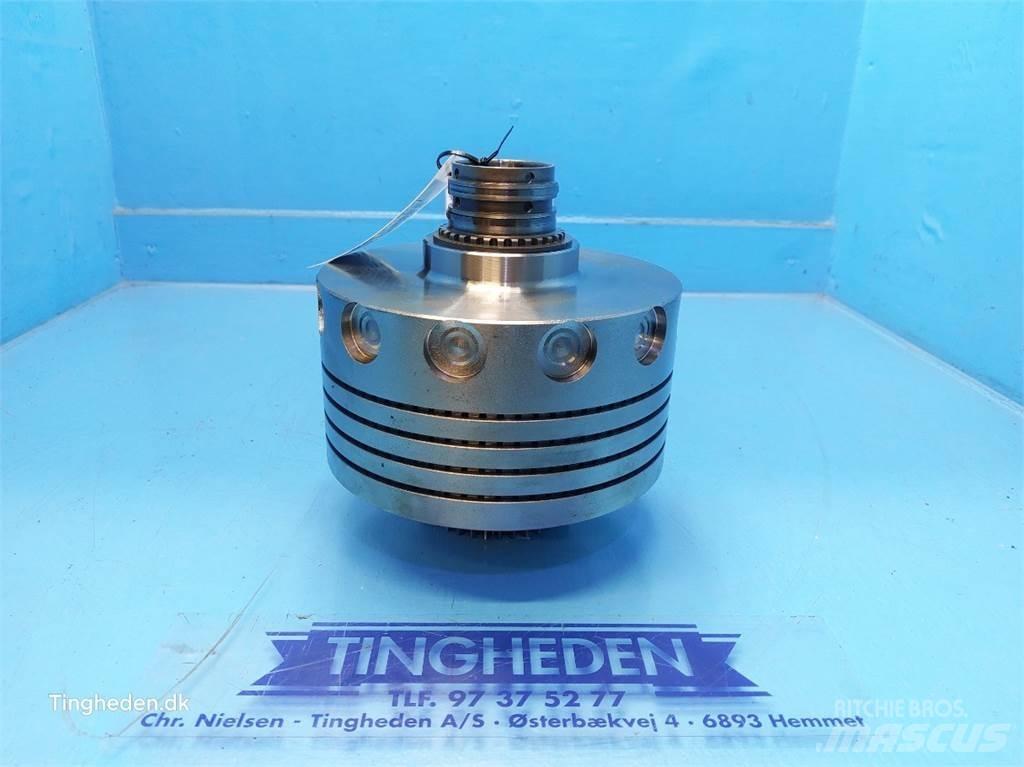 Valmet 8050 Transmisijos