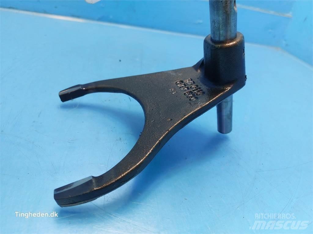 Valmet 8050 Transmisijos