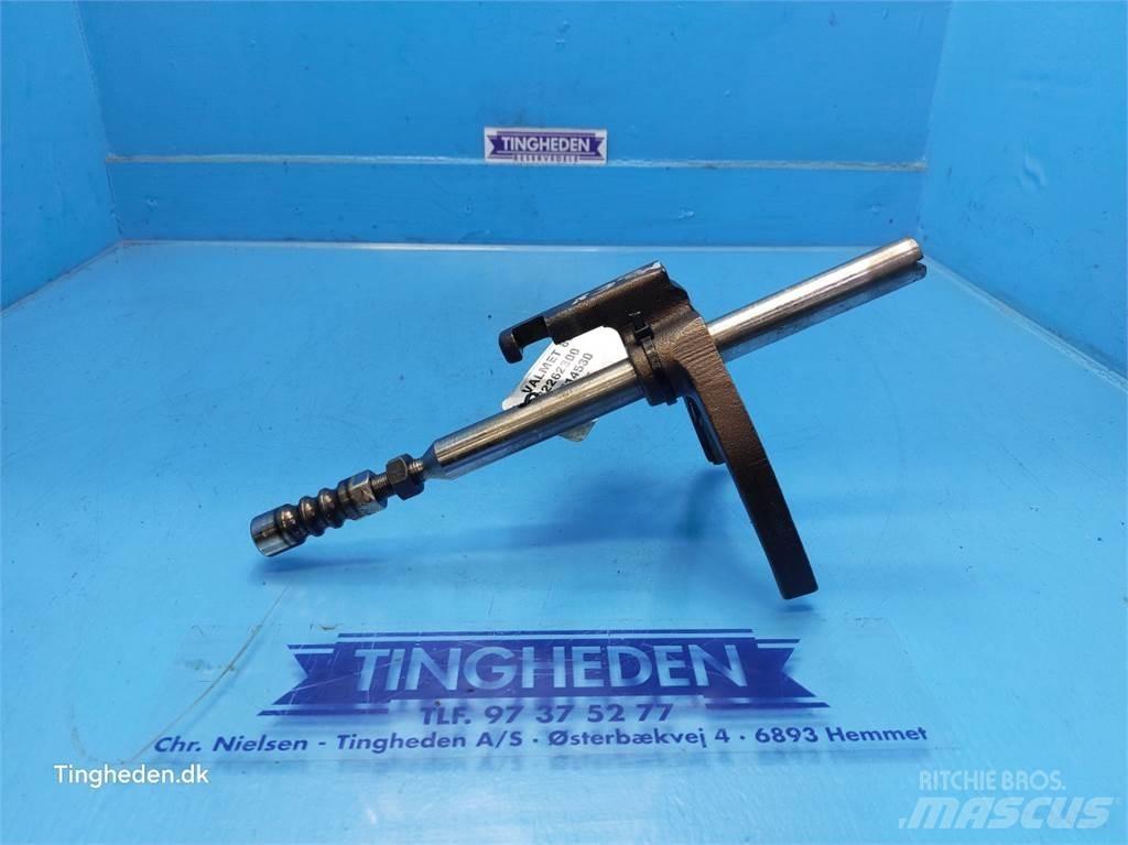 Valmet 8050 Transmisijos