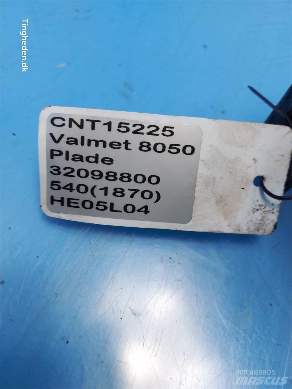 Valmet 8050 Kiti naudoti traktorių priedai