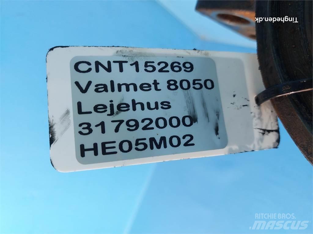 Valmet 8050 Kiti naudoti traktorių priedai