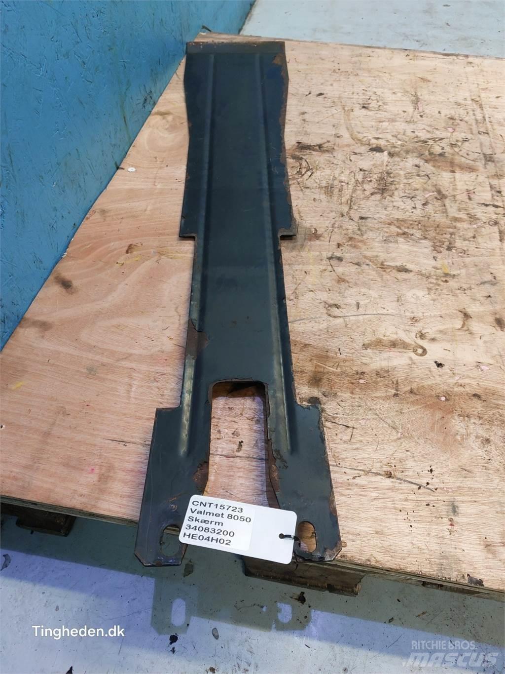 Valmet 8050 Kiti naudoti traktorių priedai