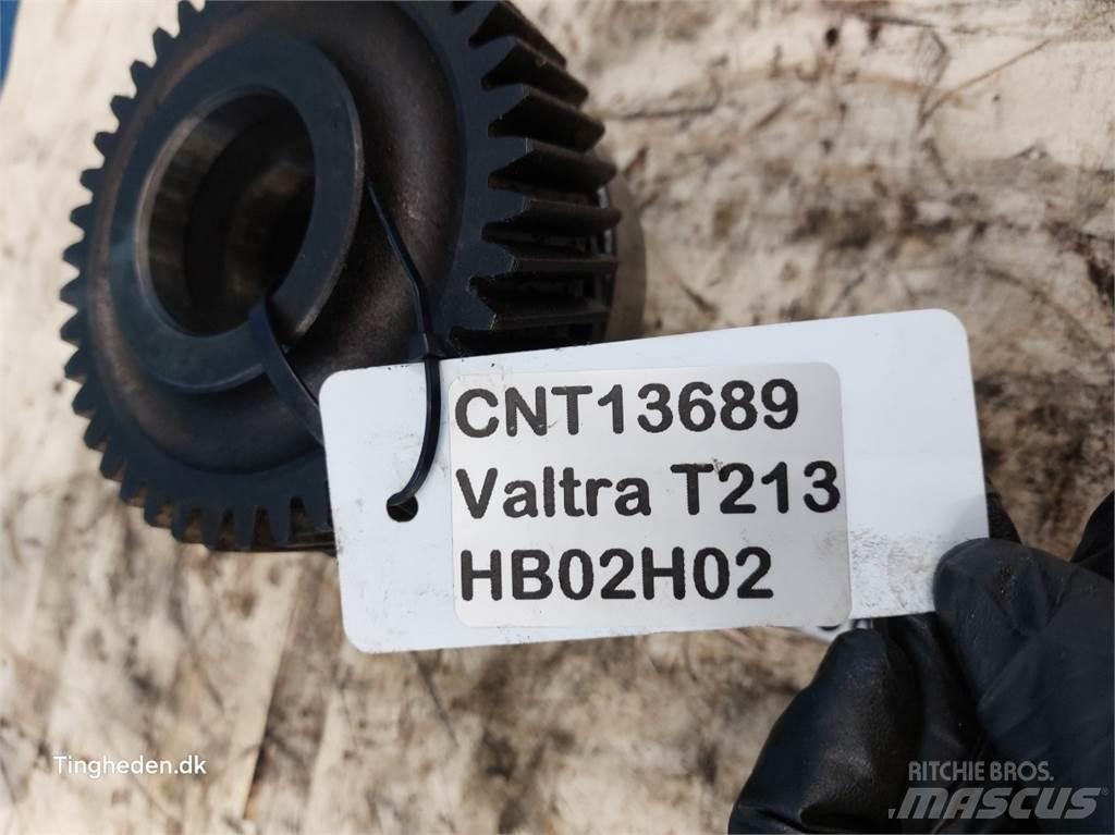 Valtra T213 Transmisijos