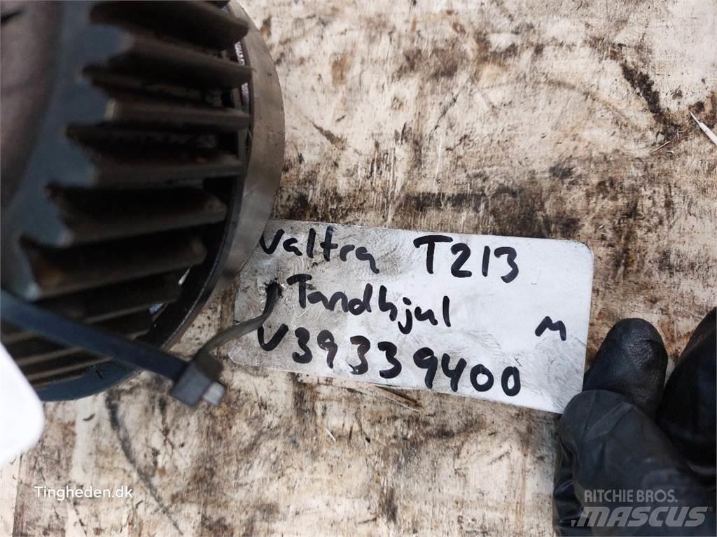 Valtra T213 Transmisijos