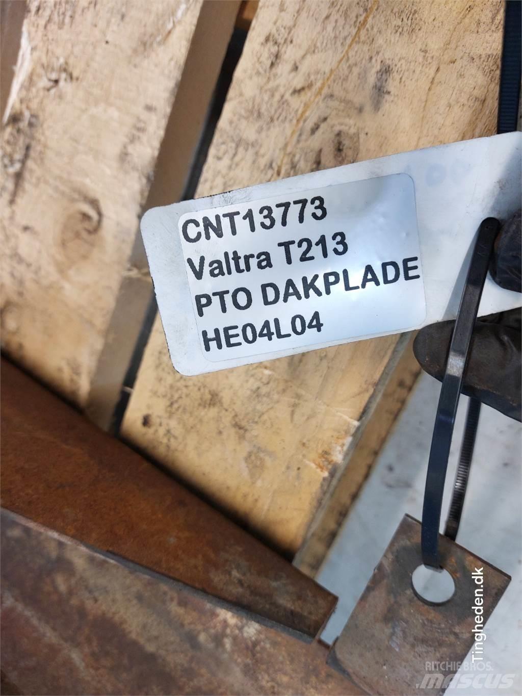Valtra T213 Kiti naudoti traktorių priedai