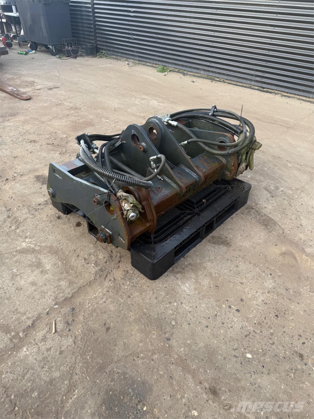 Volvo BM Greito sujungimo jungtys