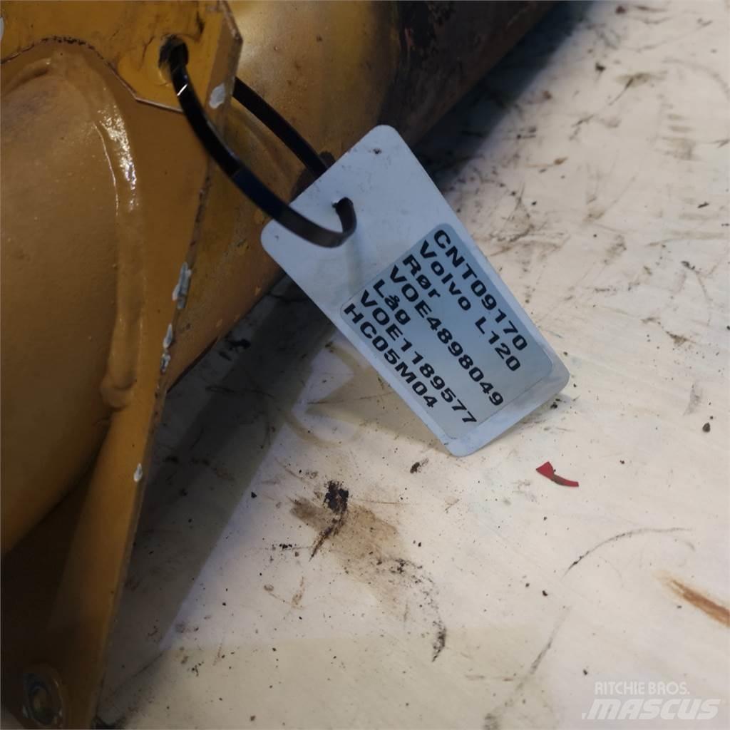 Volvo L120 Kiti naudoti statybos komponentai