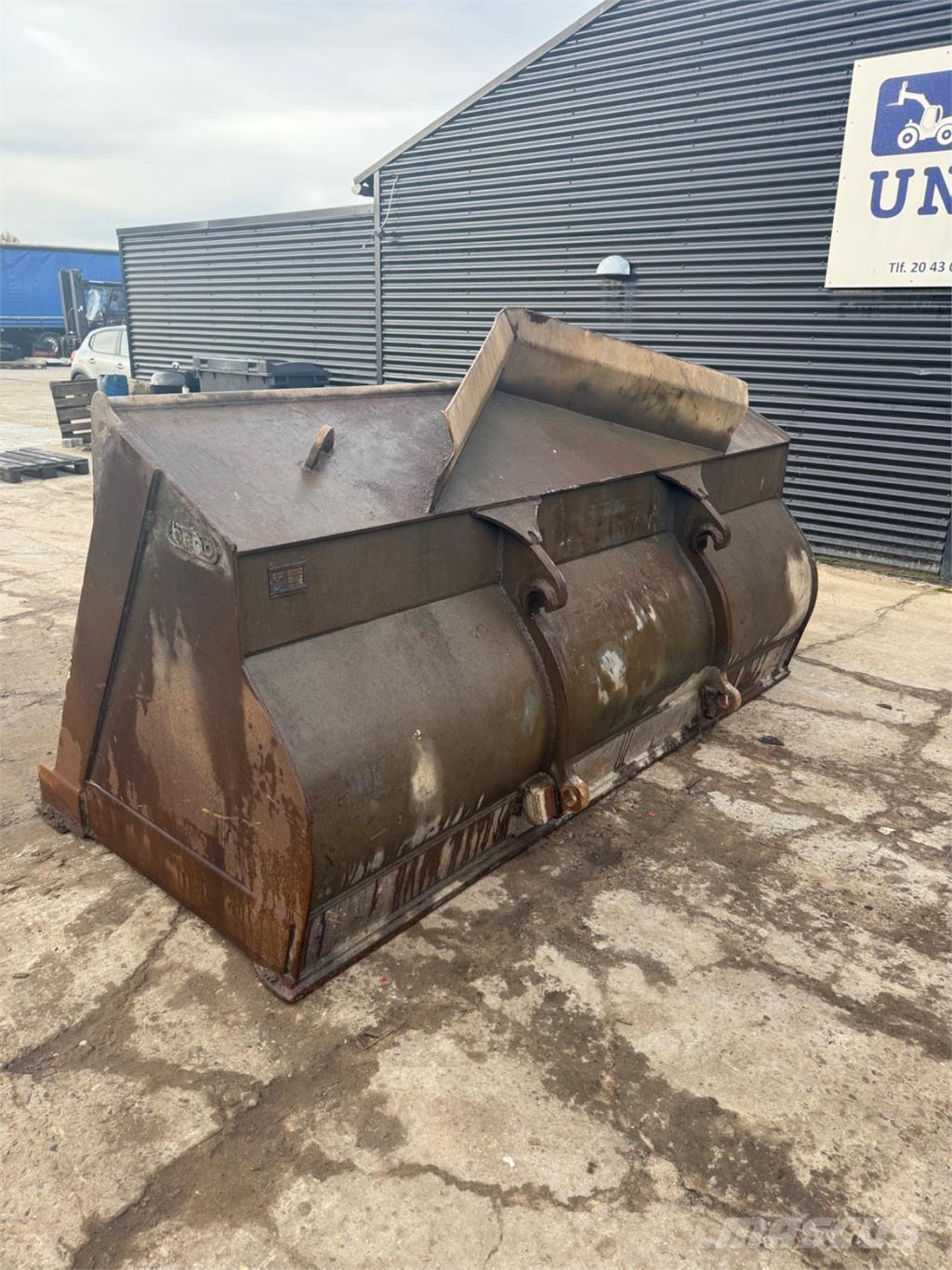 Volvo skifte Peiliai