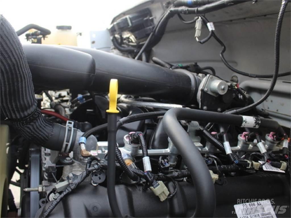 Ford F750 Gėrimų tiekimo sunkvežimiai