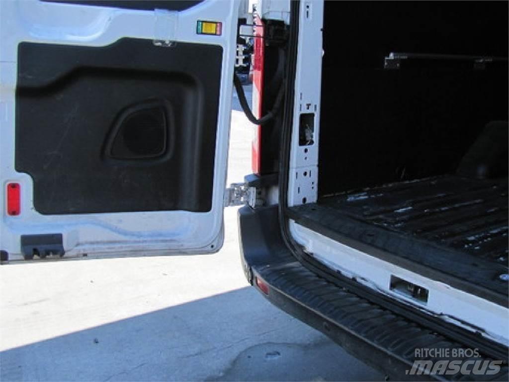Ford TRANSIT Krovininiai furgonai
