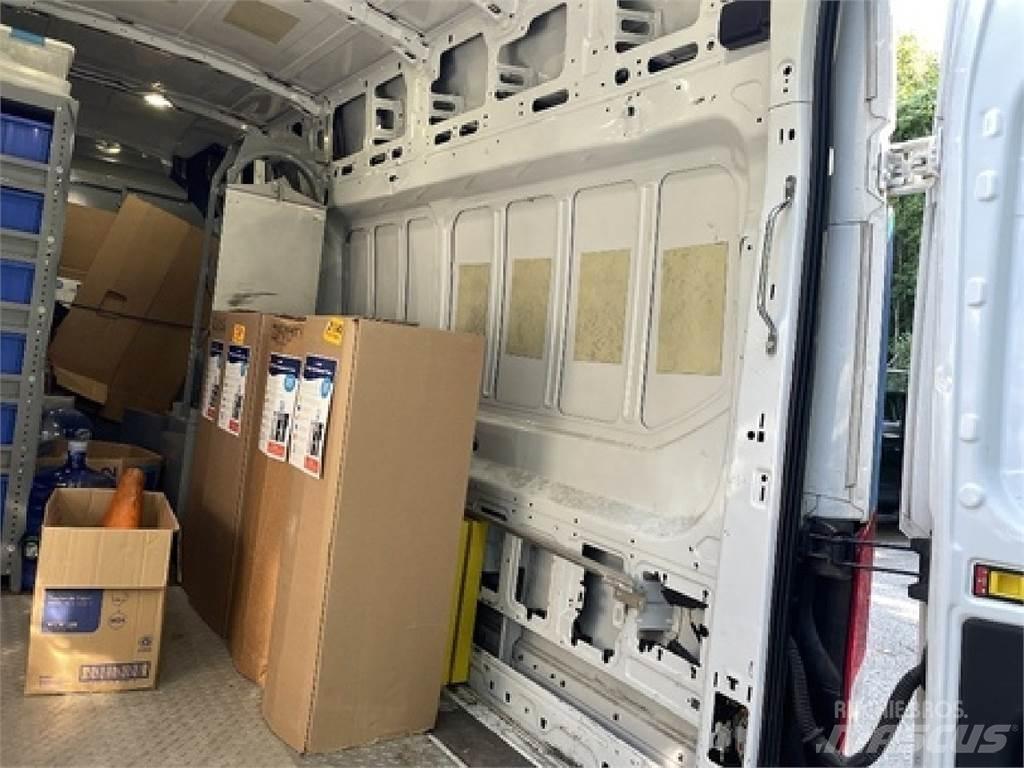 Ford TRANSIT Krovininiai furgonai