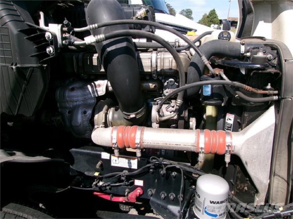 Freightliner 126 Naudoti vilkikai